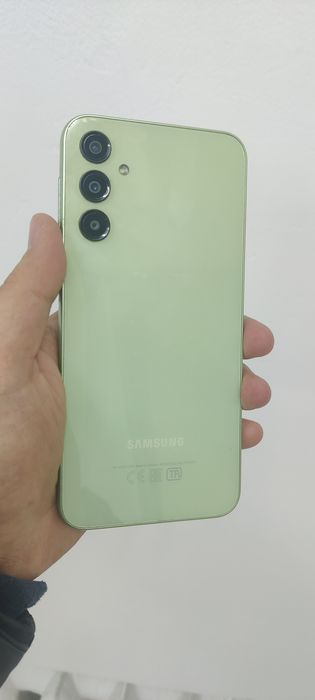 Продам Самсунг А24 .