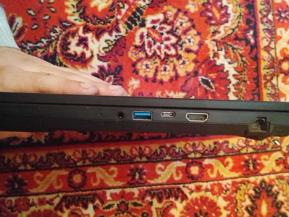 Игровой ноутбук MSI Katana