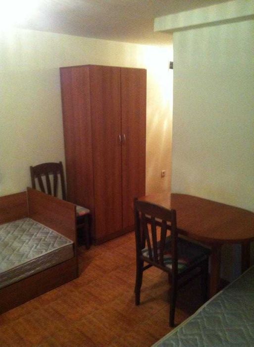 Дава се под наем Едностаен апартамент в Варна, Базар Левски - 20 кв.м за 255 € - Снимка #1