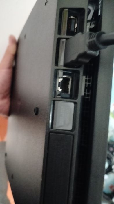 Playstation 4 slim 1tb