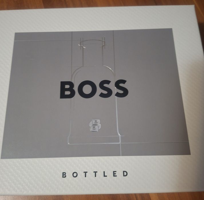 Set Carolina Herrera& Hugo Boss