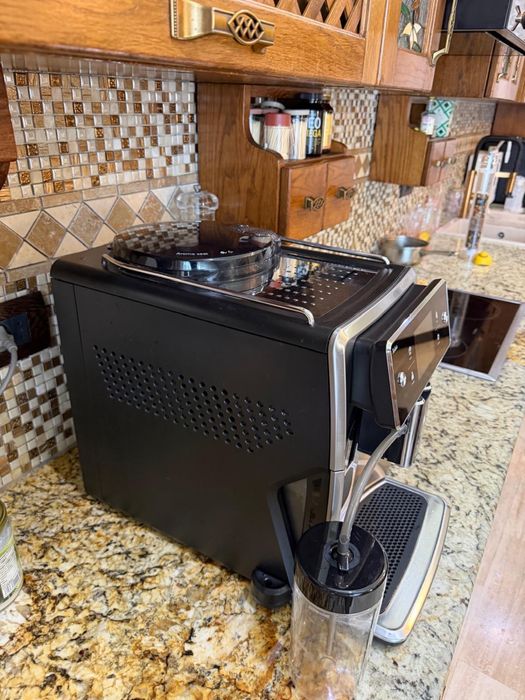 De vanzare Espressor automat Saeco Xelsis