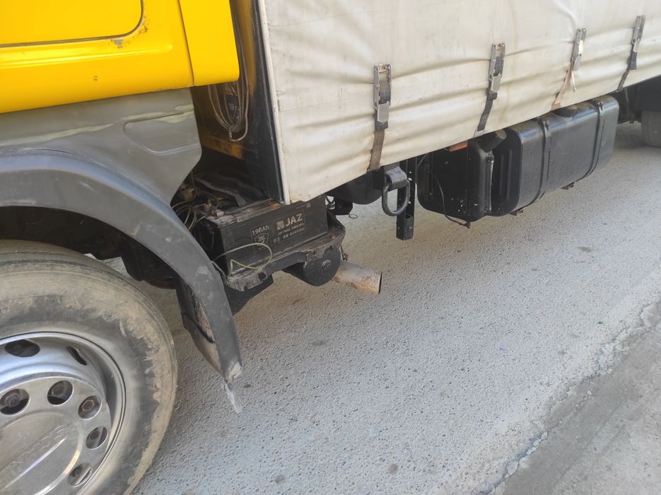 Скания паравоз сотилади