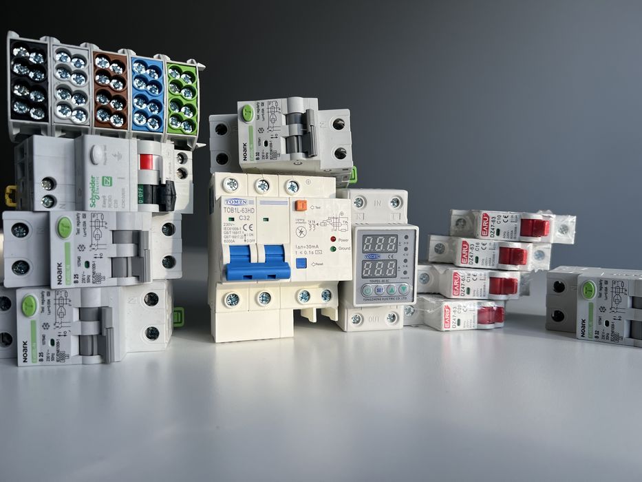 Tablou electric echipat