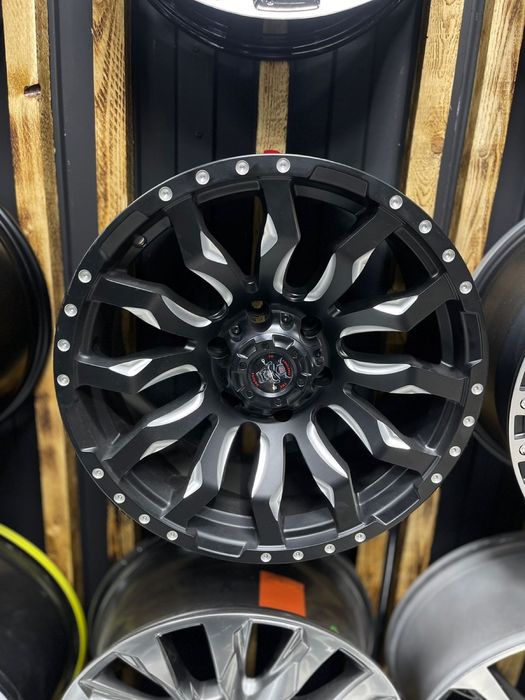 комплект Диск R18 6x139.7