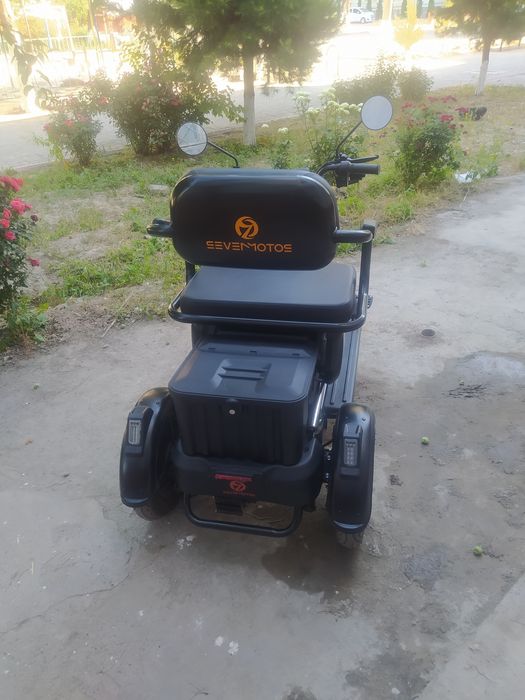 АНДИЖАН. Электро скутер Sevenmotors