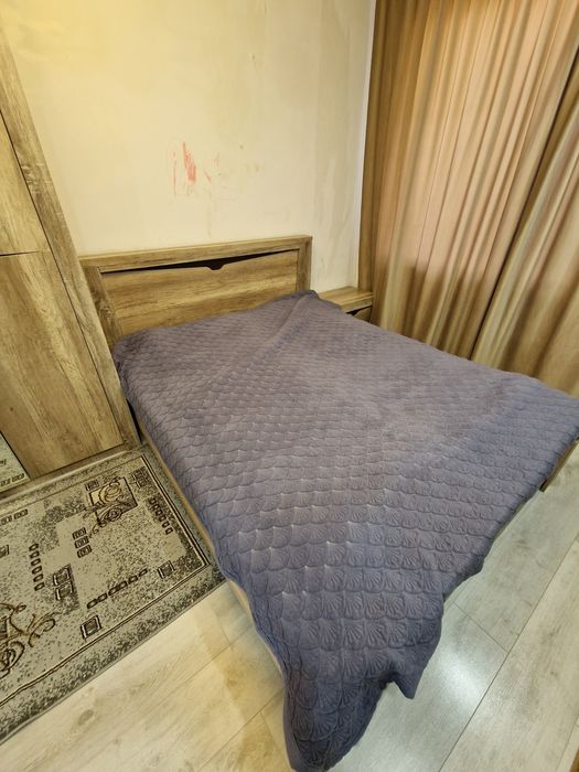 Гарнитур спальный с матрасом