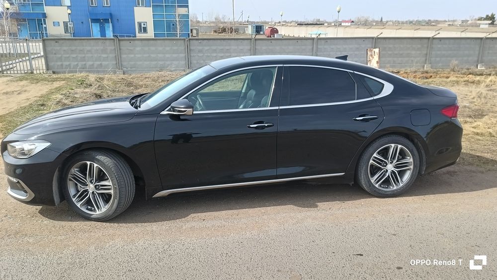 Хундай Грандоур 2017