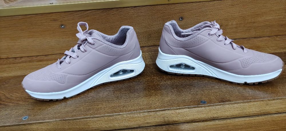 Skechers 37 fete nu nike adidas hoka Salomon Columbia geox puma Jordan reebok