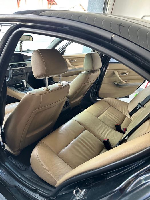 Vand bmw 320 d automat