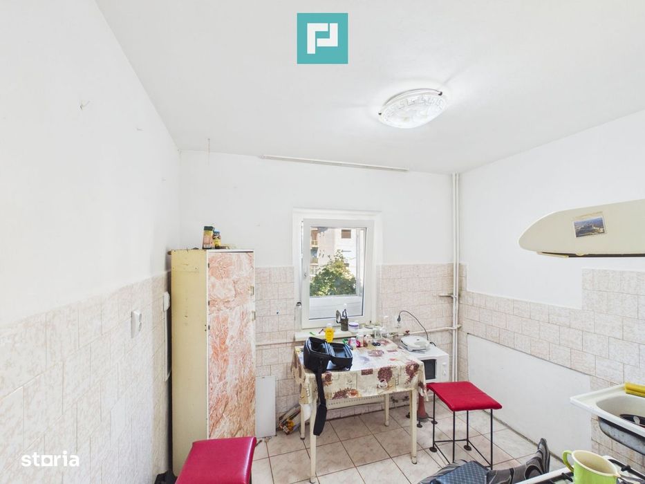 Apartament 3 camere, 64 mp, Str. Aluminei, Oradea