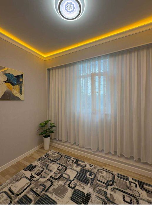 СРОЧНО !! Продается квартира в Яшнабаде 1/1/5 ( 40 кв/м ) Авиасозлар 2