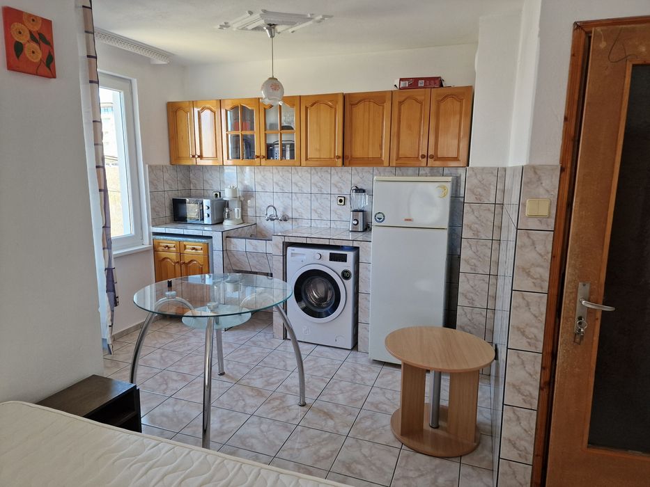 Стаи под наем  в Свети Влас, кв. Инцараки, цени между 500-900лв