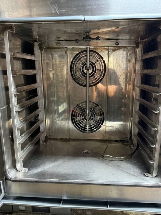 Пароконвектомат  Unox chef top