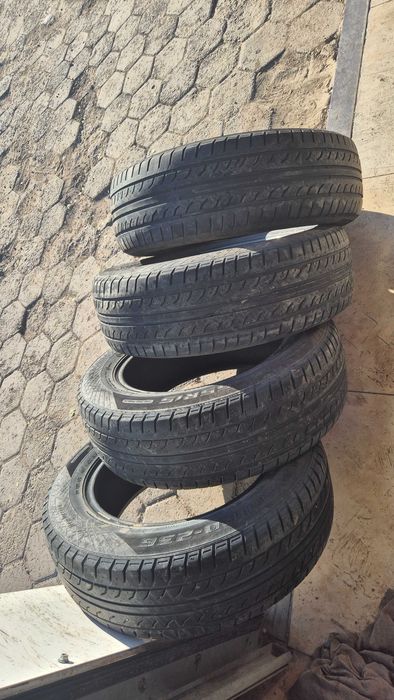 Продам б/у шины 185х65х15