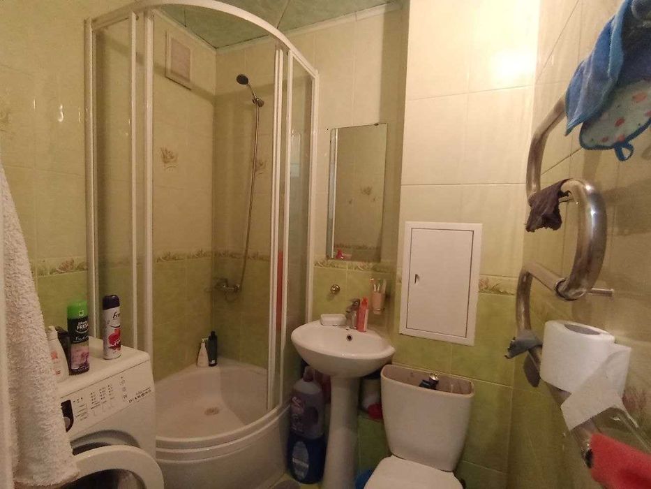 Продам 1 ком уральский переулок