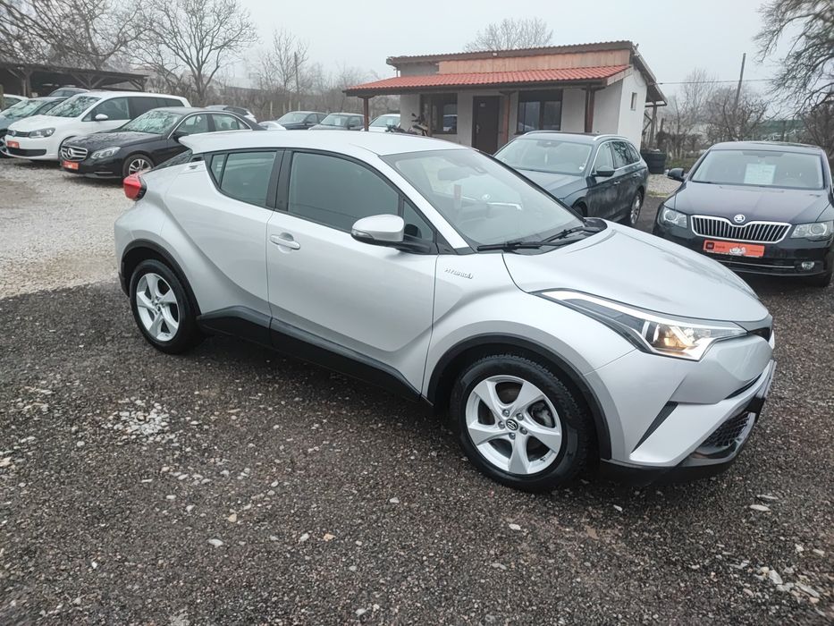 Toyota CH-R  1.8 Hybrid