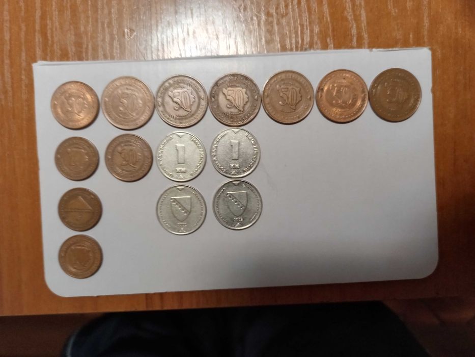 Стари монети продавам