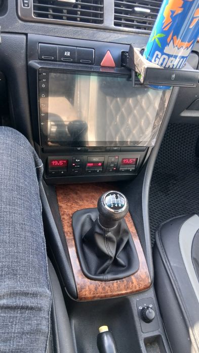 Продам машину ауди а6 с5