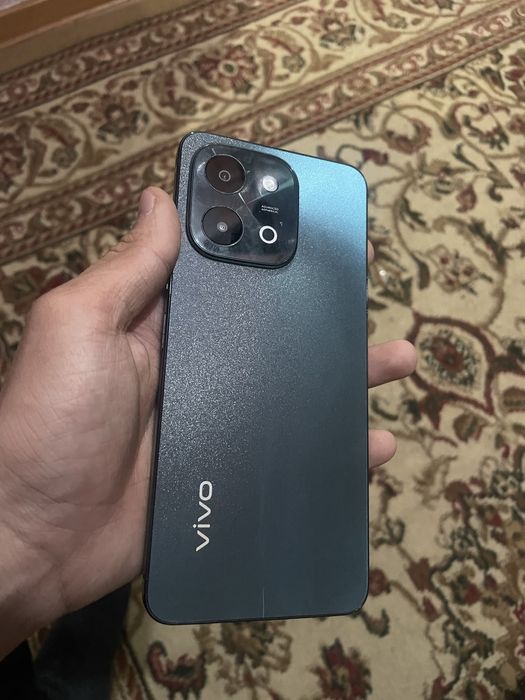 Vivo Y28 хорошым состаяний