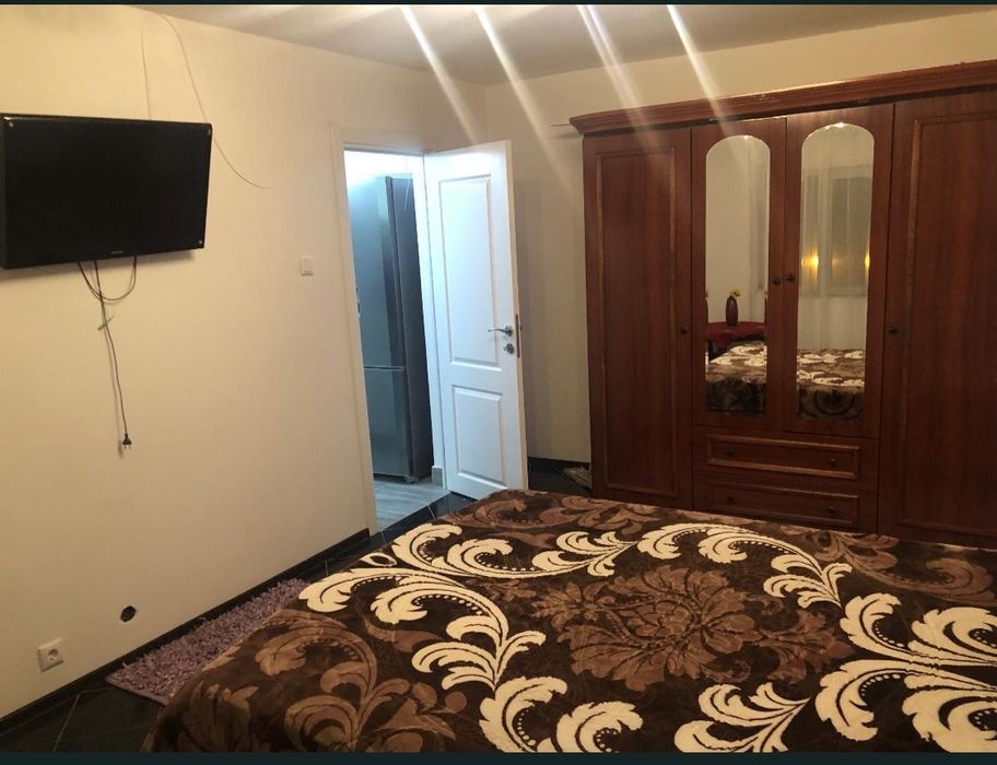 Garsonieră  de închiriat