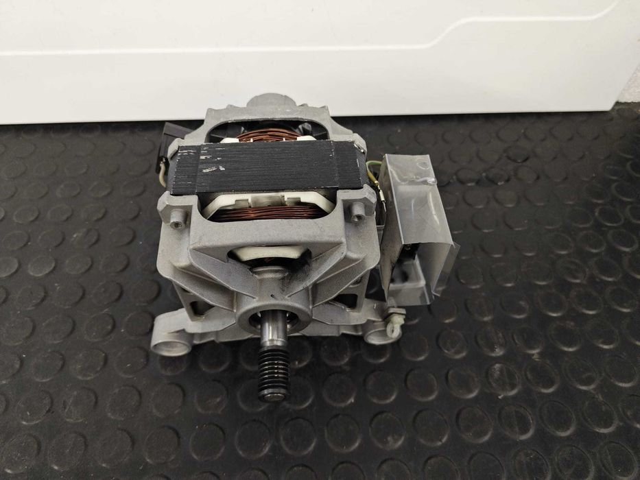 Motor 7 pini masina de spalat Arctic Beko Tonlon DUM66-39 mod / R2