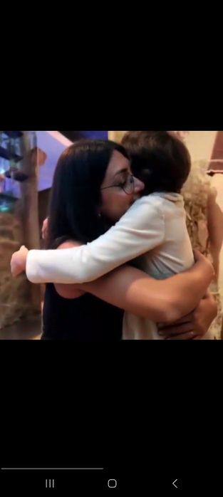 Делаю видео обними себя в детстве