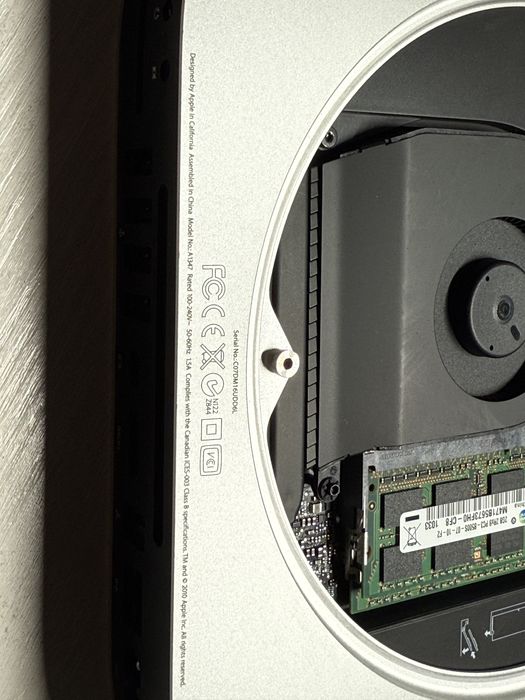 Mac mini 2010 года