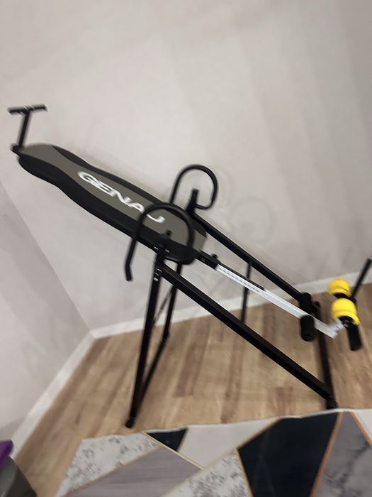 Продам инверсионный стол Genau