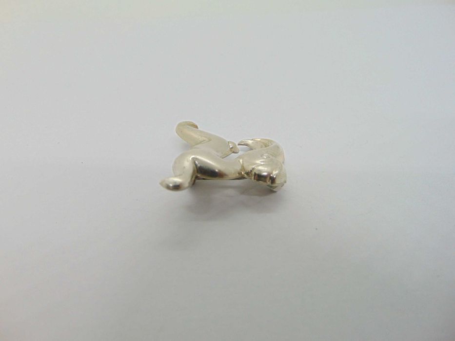 Brosa iepuras din argint semnata SB