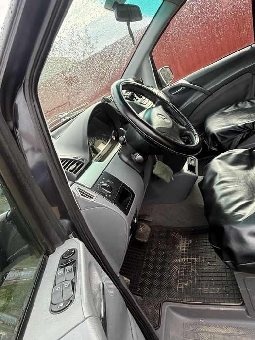 Se vinde mercedes viano