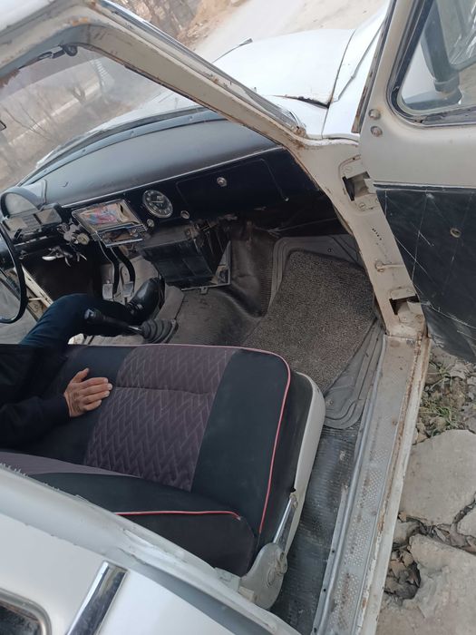 Волга газ 2141 Сотилади