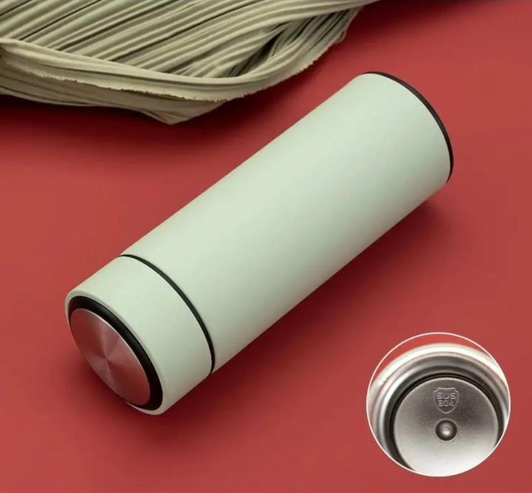 Подарочный набор с термосом, ручкой и блокнотом