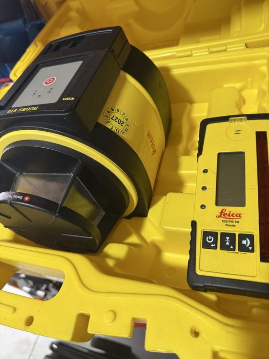 Laser constructii Leica 810 nivela