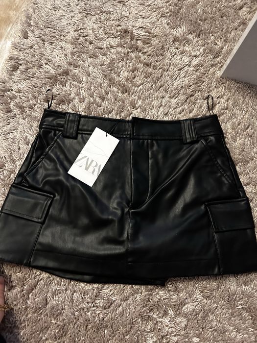 Пола панталон ZARA