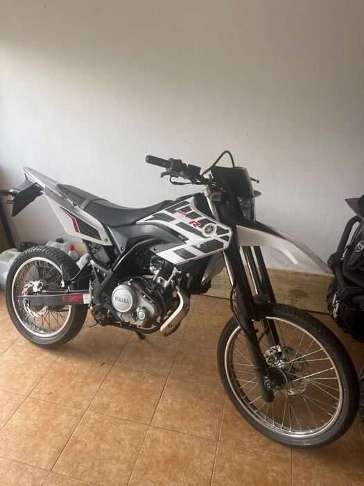 Yamaha WR 125R A1