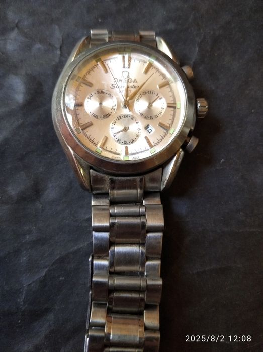 Часы наручные ..