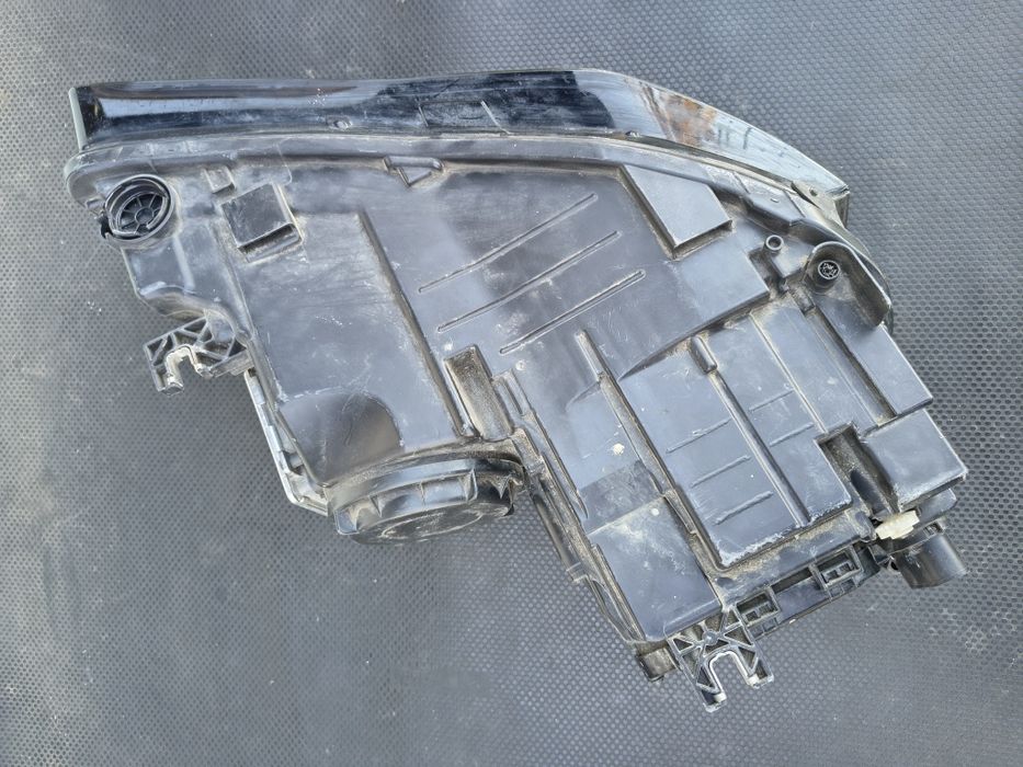 Far stânga AUDI A8 D4 Xenon LED