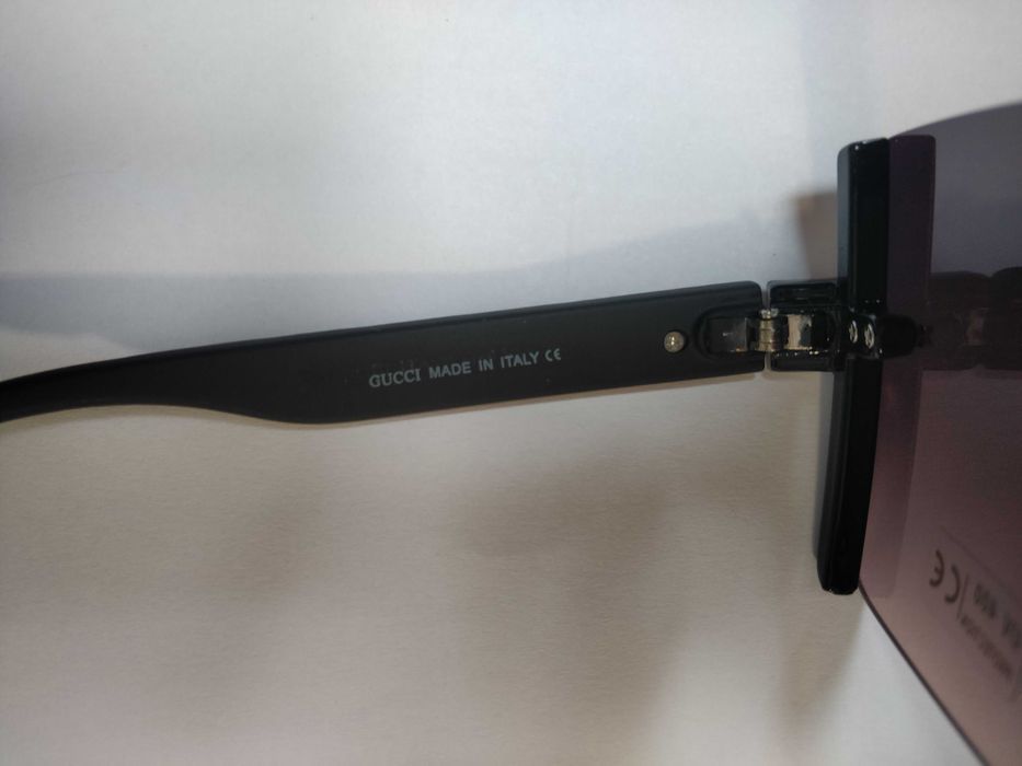 Ochelari de soare Gucci G2324.