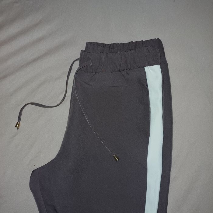 Интересни панталони