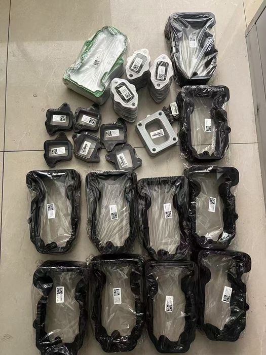 Запчасти из Китая для экскаваторов и самосвалов