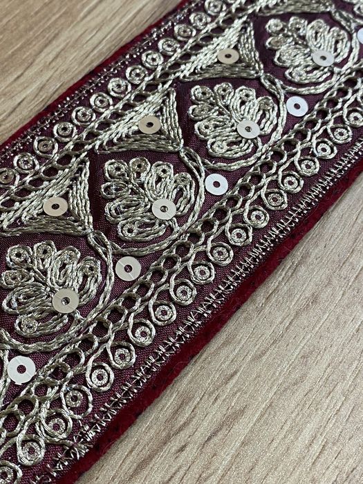 Колан подходящ за пафти