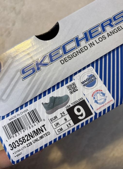 Adidasi Skechers noi cu eticheta nr 25-15cm