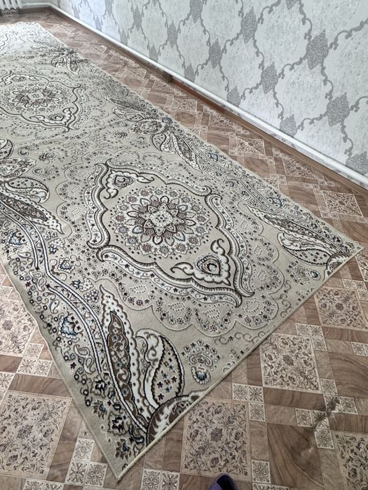 Продам длинный ковер или палас