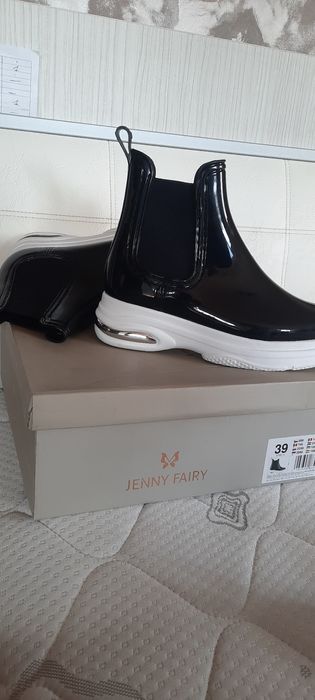 Cizme de dama pt ploaie