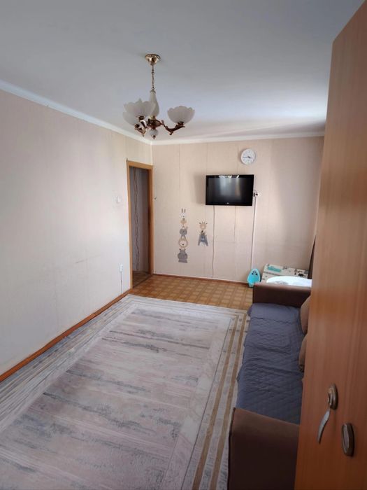 Продам 2 ком в 9 микрорайоне