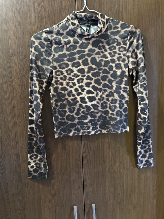 Пуловери, жилетка, блузи и топ