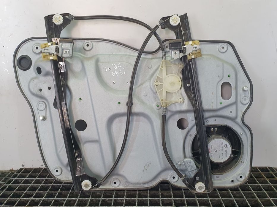 Macara geam dreapta fata 1t1837730an Volkswagen Touran 1 (facelift) (2006 - 2010) 1.9 tdi BLS