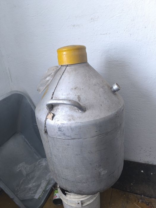 Продаю дьюар для азота