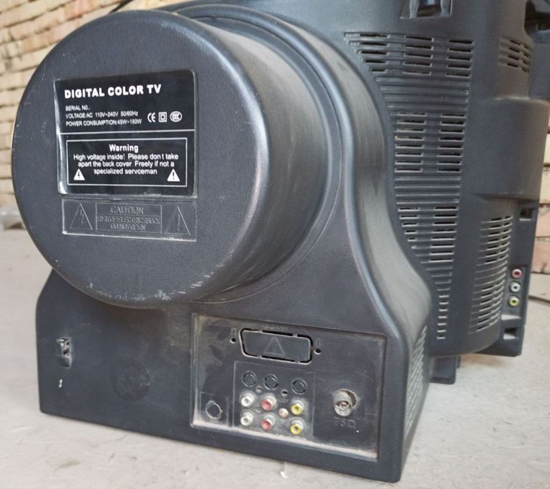 3та телевизор 1та магнитафон